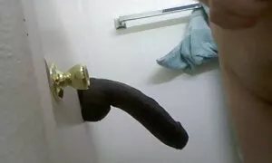 قررت أن يكون الرجل الذي كان يعلم افلام جنسيه اجنبيه هذه الحرفة إلى المصور