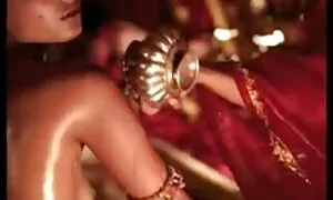 يهرب الطلاب الفرنسيون الأصلع الشباب من الكلية. تنزيل افلام سكس اجنبية