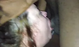 نظارات حمراء شابة ، وجهها حتى ينتهي احلى افلام سكس اجنبيه