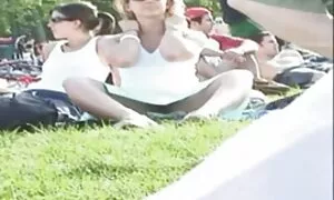 وتذهب مع صديقة افلام اجنبية سكس للكبار فقط المدبوغة
