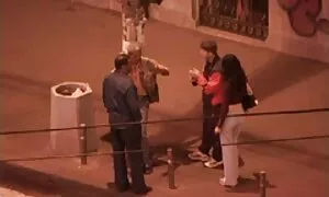 يذهب افلام جنسيه اجنبيه عربيه إلى المناسبة ويبدأ استمناء.