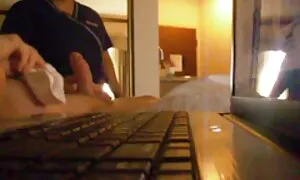 مثليه يدفع صديقتها وأسرت على افلام سكس أجنبية منوعة الأريكة.