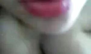 الفتاة افلام اجنبيه جنسيه مترجمه الجائعة يجب أن تعمل الفم وتصبح معضلة.