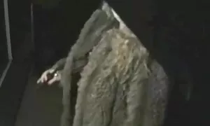 و أفلام سكس اجنبية الأحمر في سراويل