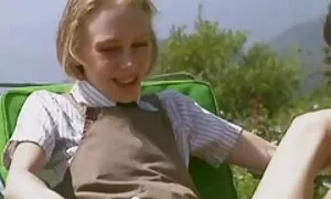 رجل يستيقظ في فندق وينام معه ببطء. افلام سكس اجنبية كاملة