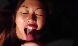 بعد التدريب ، هو افلام سكس اجنبيه ممنوعه من العرض توزيع كوني.